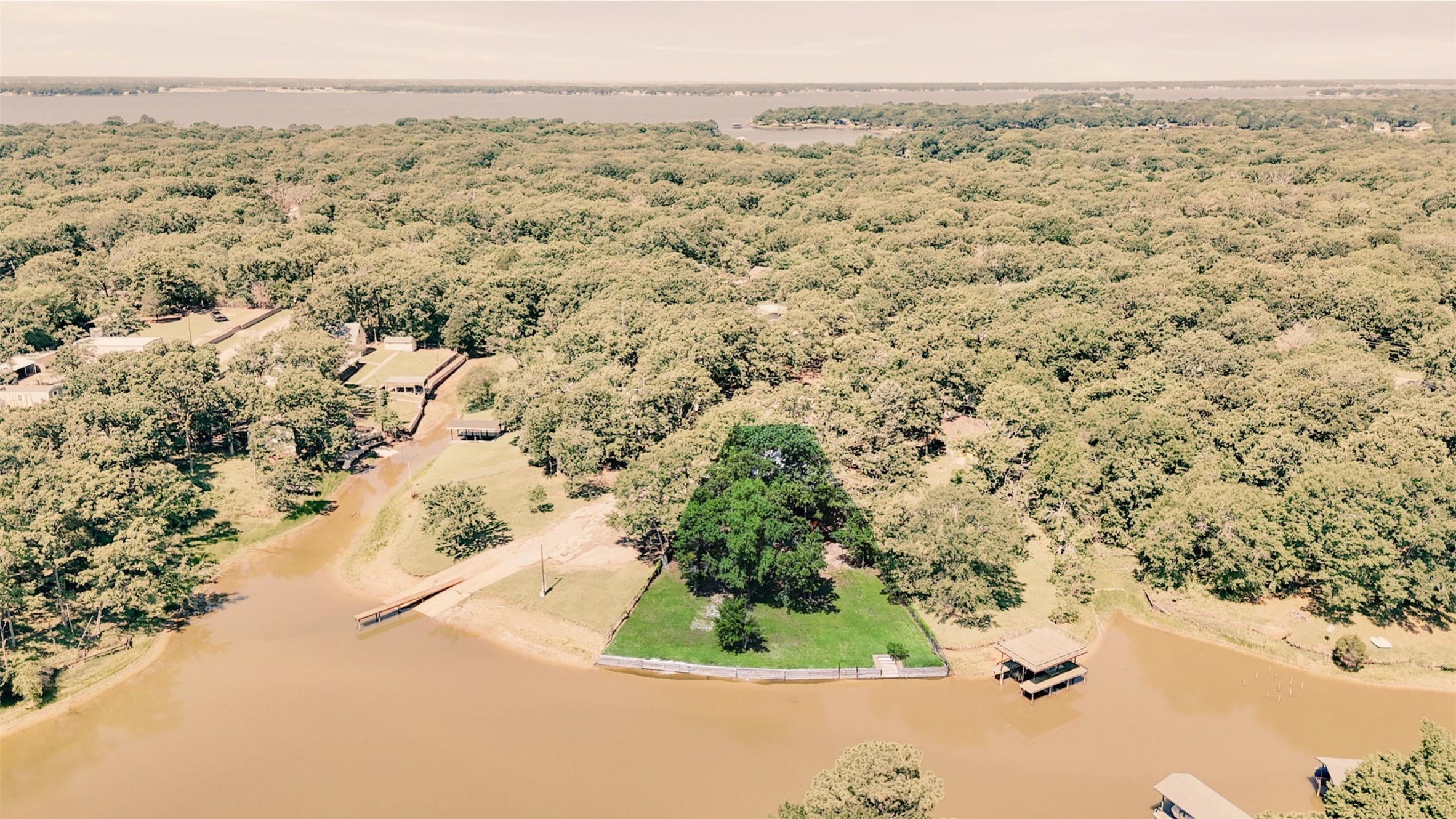 7110 Apache Circle Mabank TX 75156