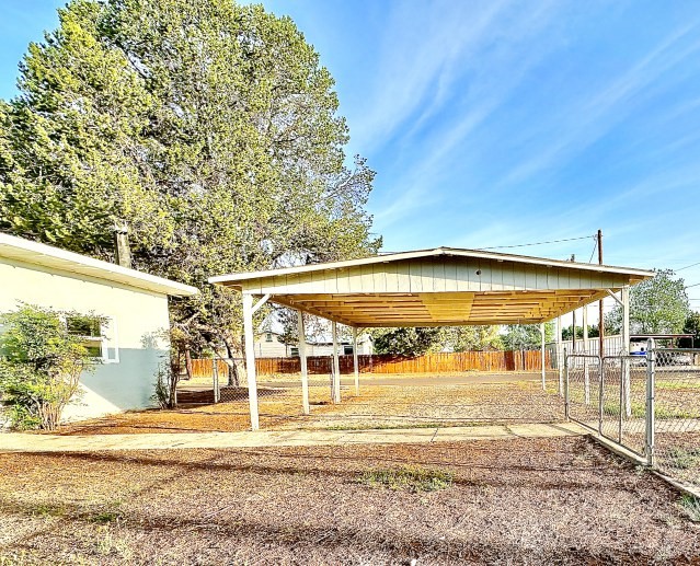 1406 N 7th Street Alpine TX 79830