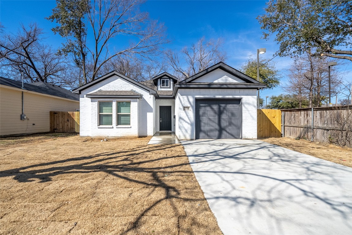2735 Southland Street Dallas TX 75215