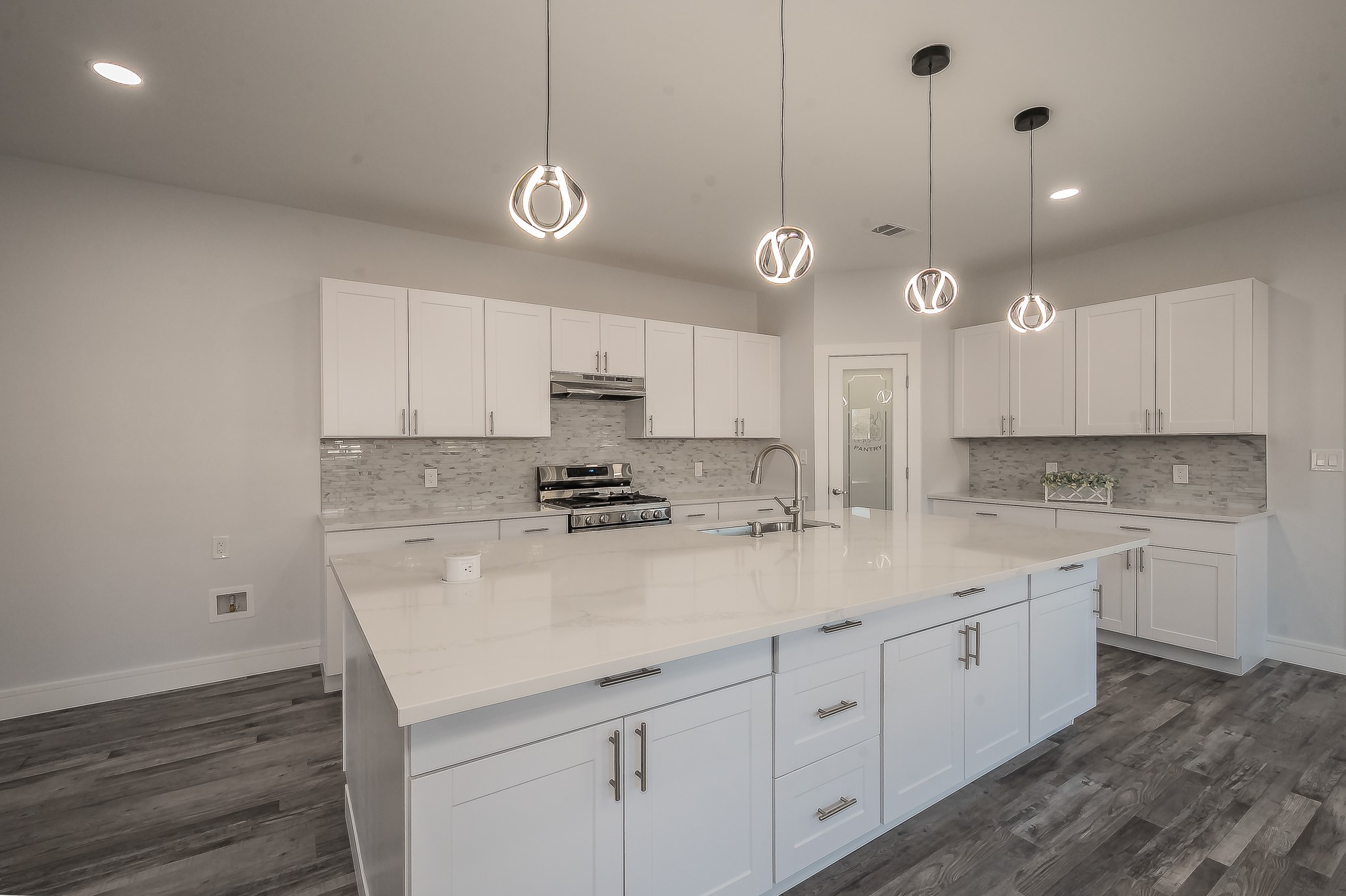 6315 Kemrock Drive Dallas TX 75241