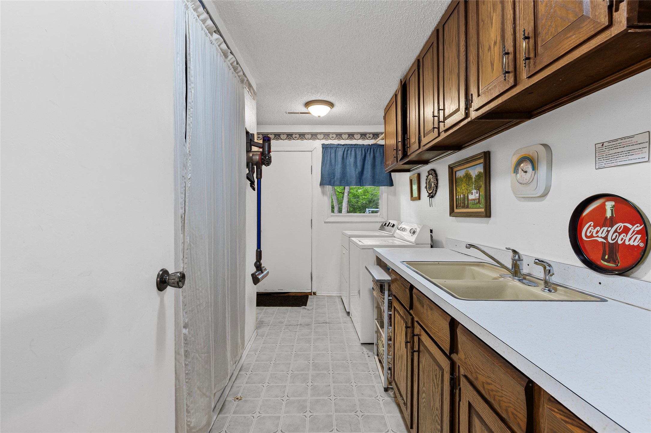 2126 County Road 1450 Bonham TX 75418