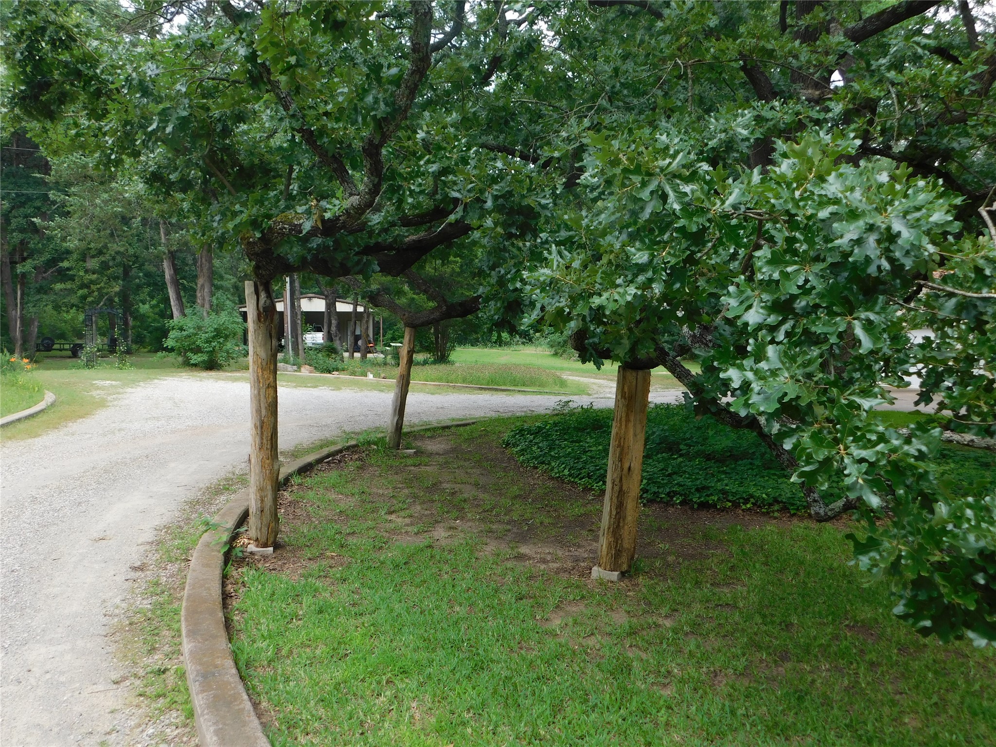2126 County Road 1450 Bonham TX 75418