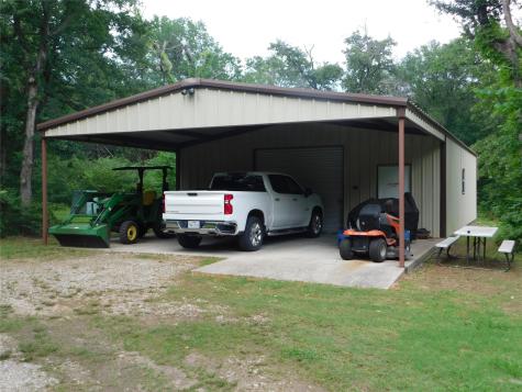 2126 County Road 1450 Bonham TX 75418