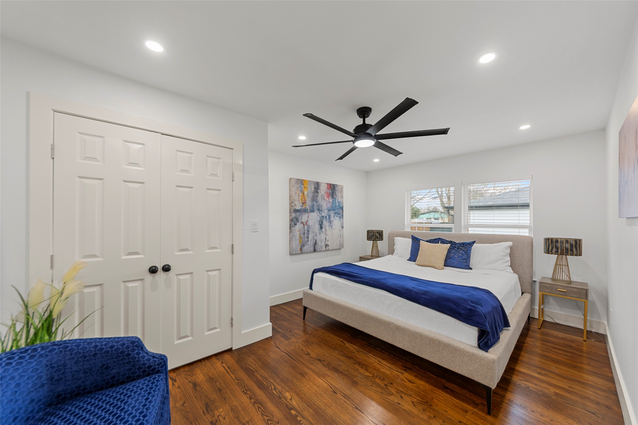 2945 Healey Drive Dallas TX 75228