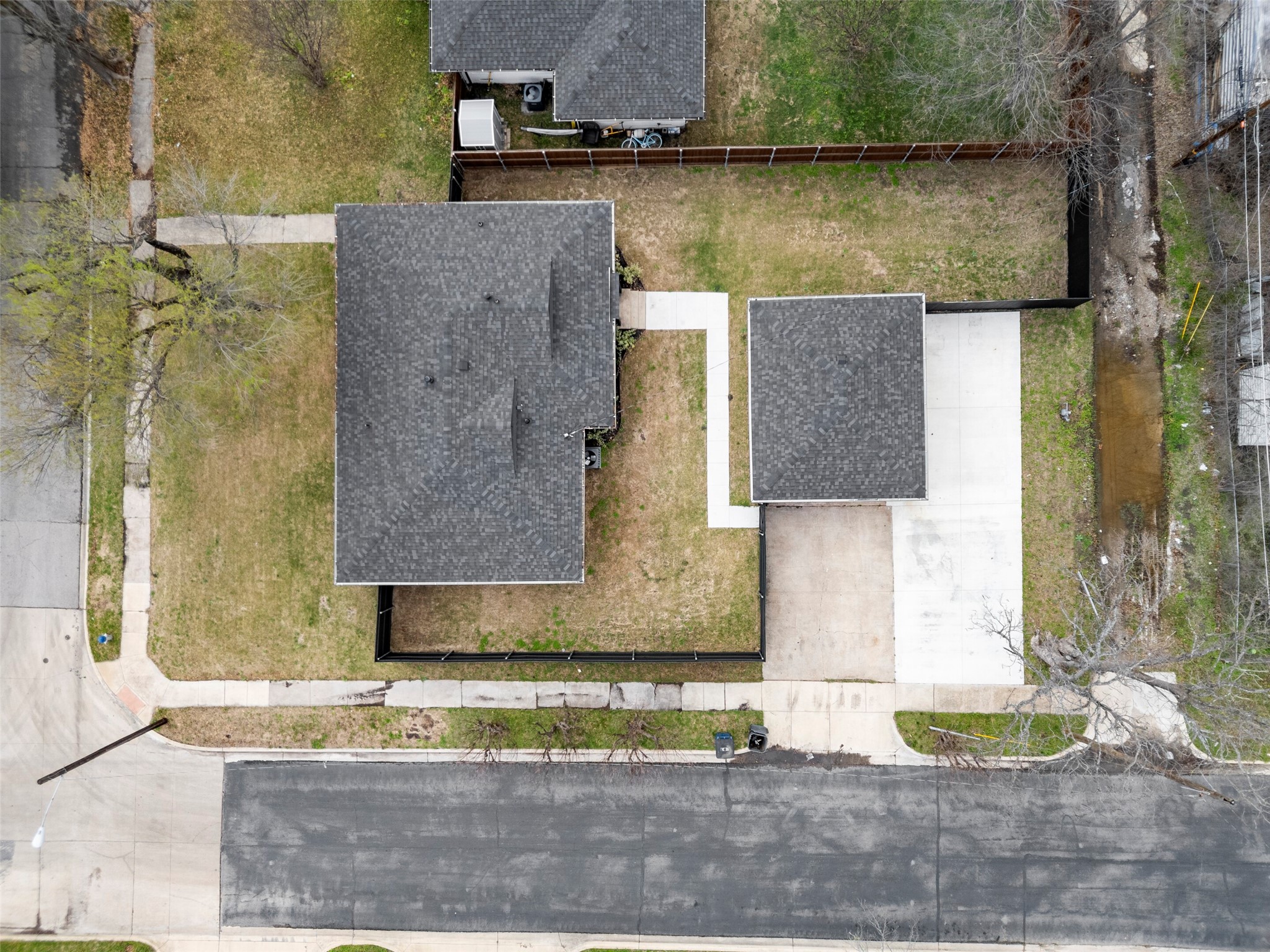 2945 Healey Drive Dallas TX 75228