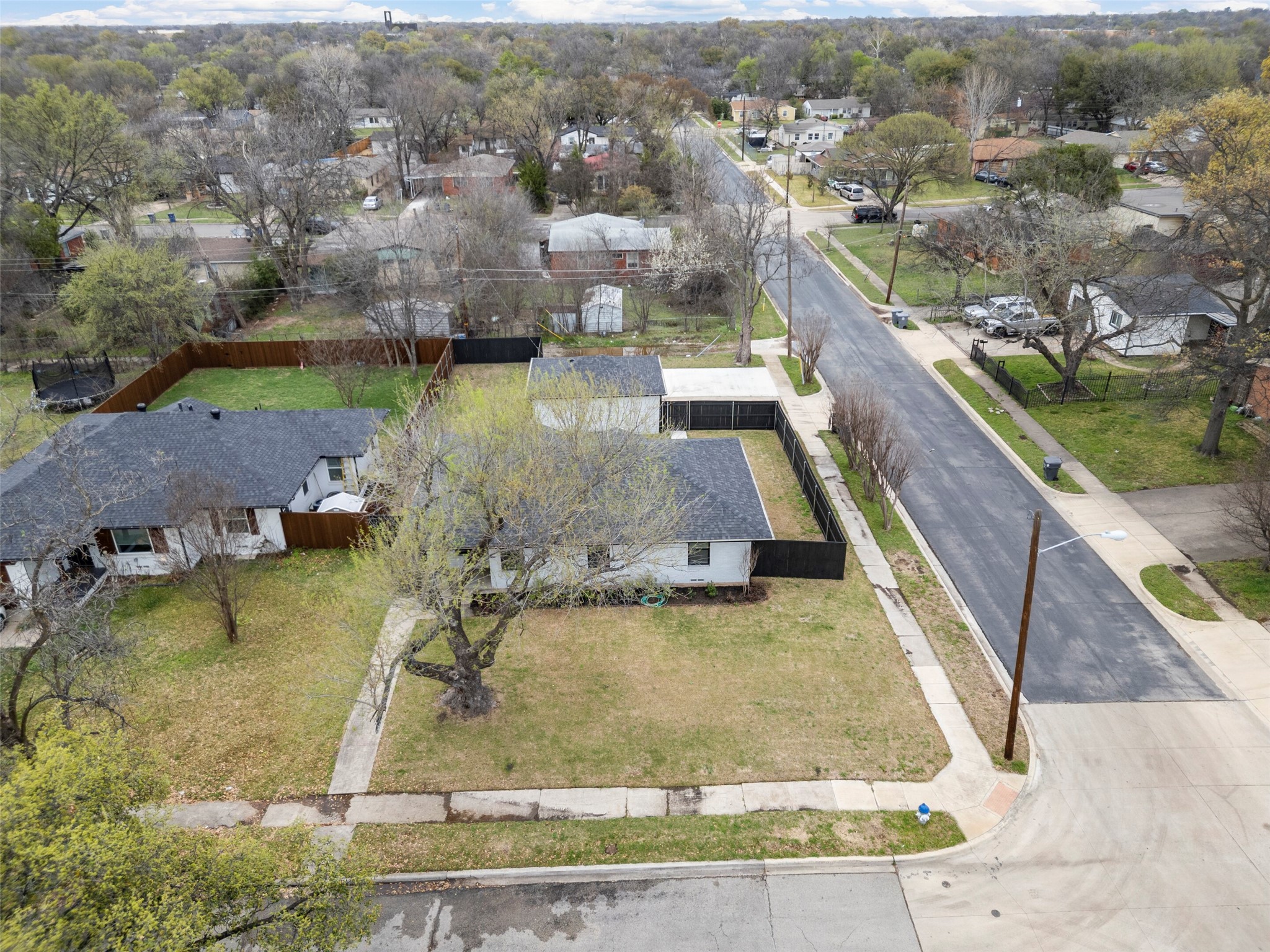 2945 Healey Drive Dallas TX 75228