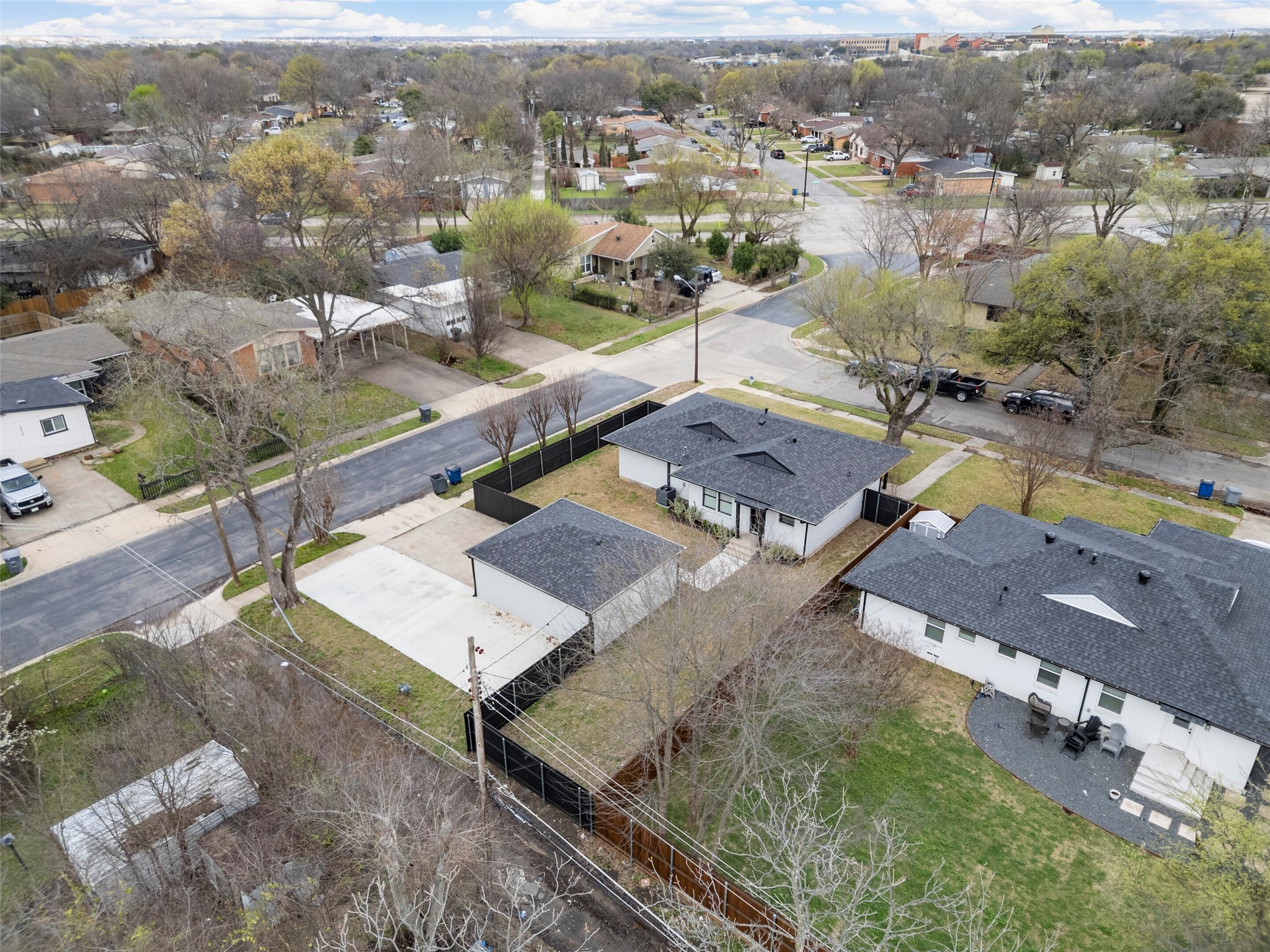2945 Healey Drive Dallas TX 75228