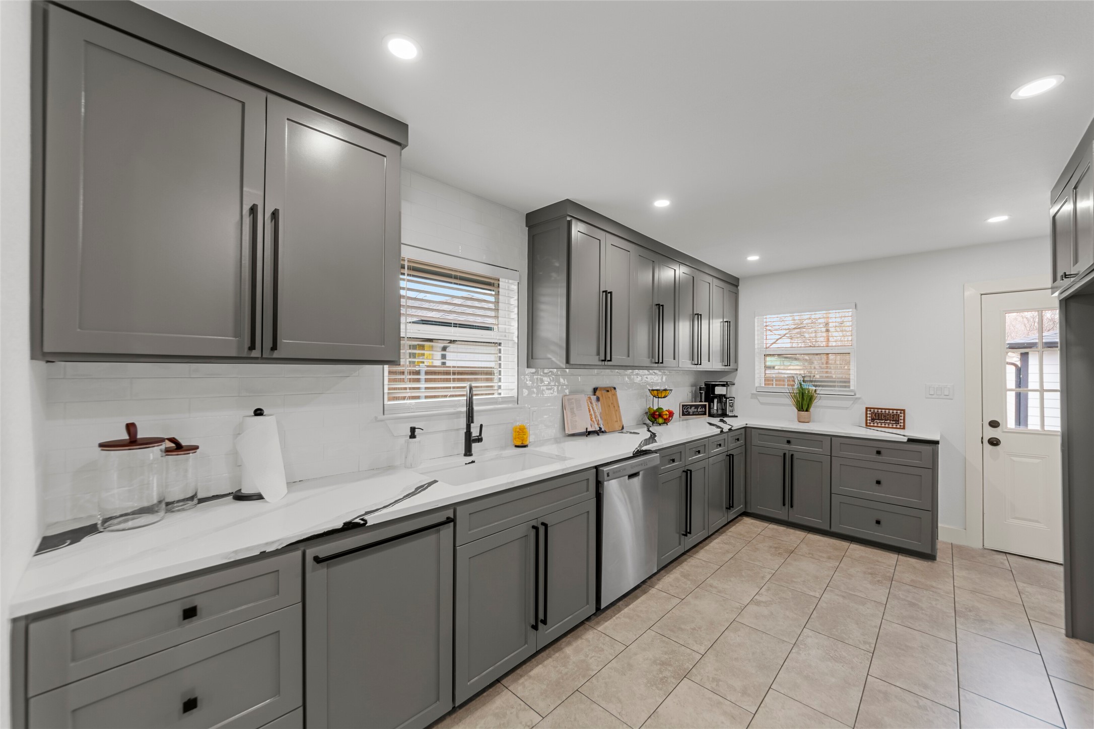 2945 Healey Drive Dallas TX 75228