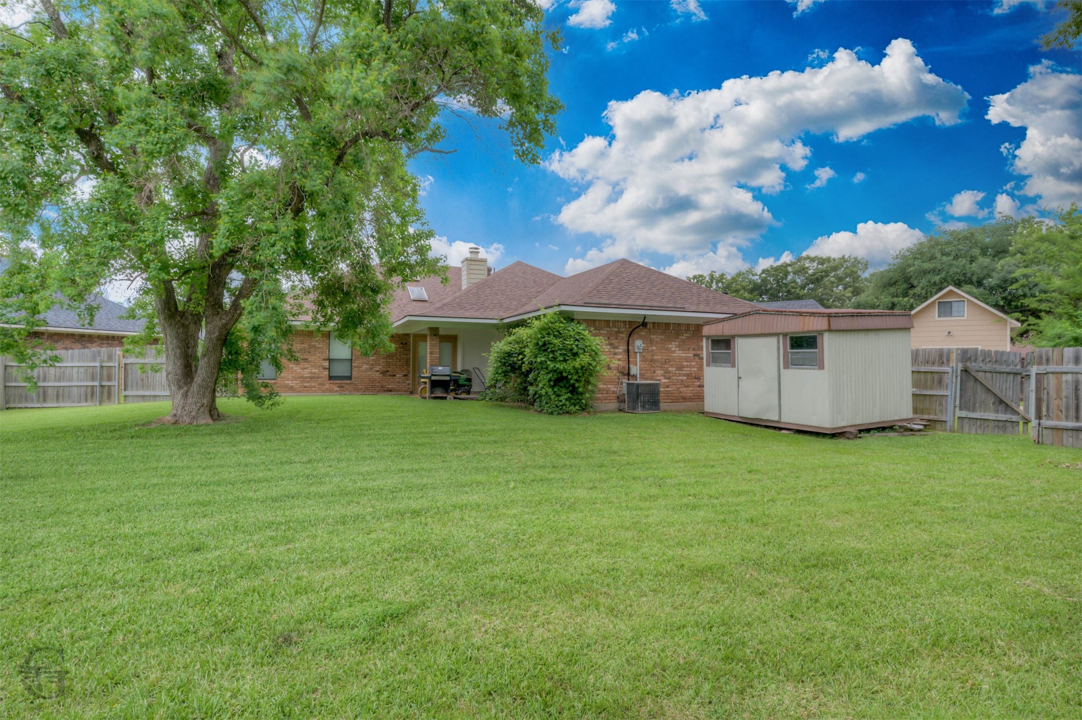 1407 Edgemont Circle Bossier City LA 71111