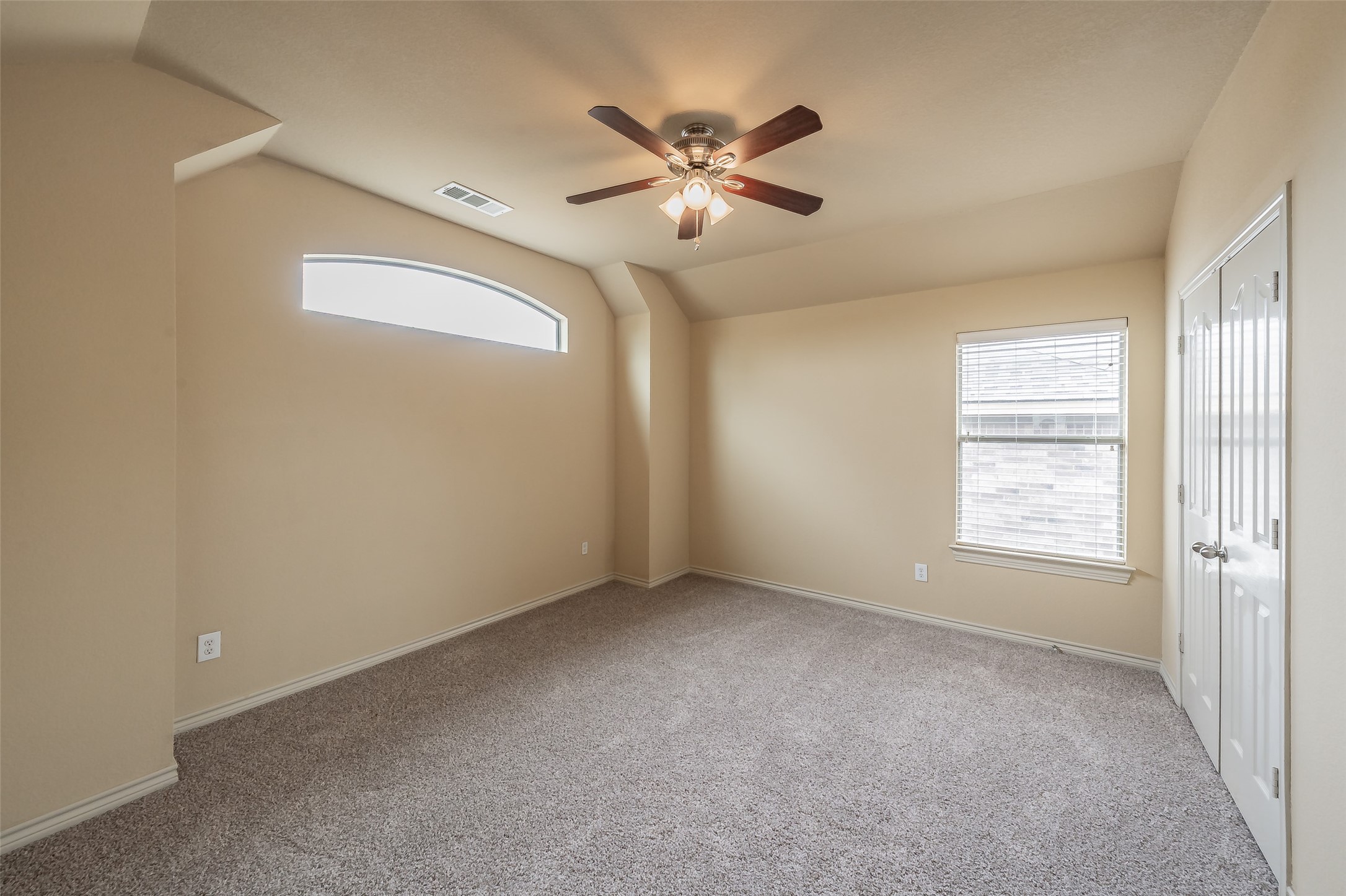 3329 Count Drive Fort Worth TX 76244