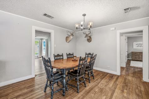 733 S Austin Street De Leon TX 76444