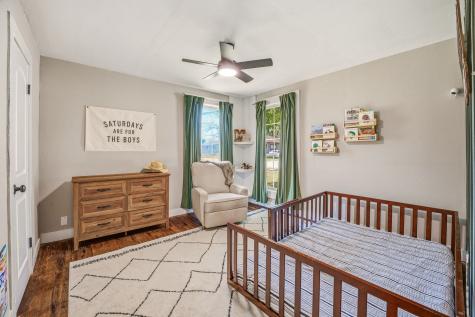733 S Austin Street De Leon TX 76444