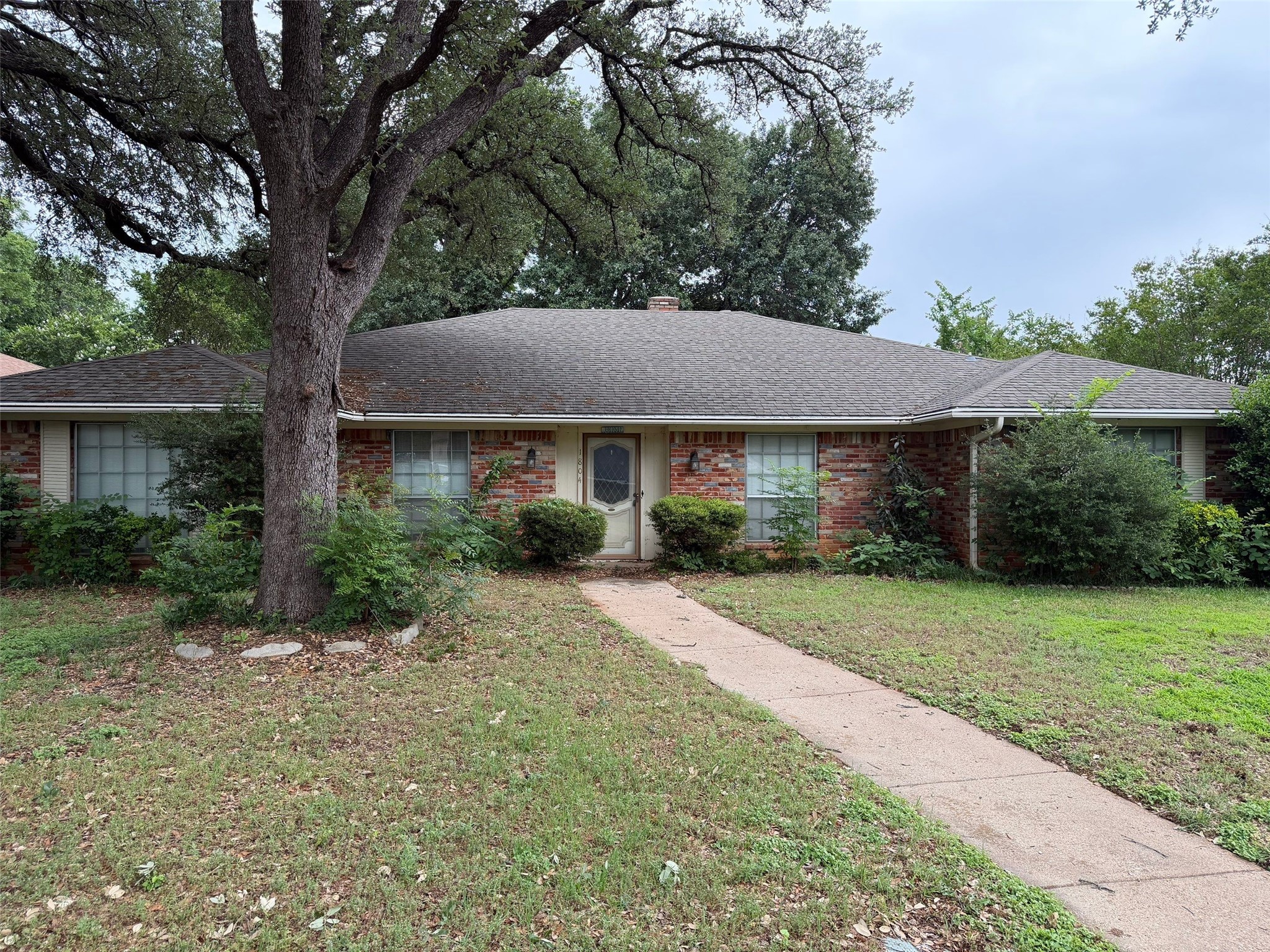 1804 Kingsborough Drive Arlington TX 76015