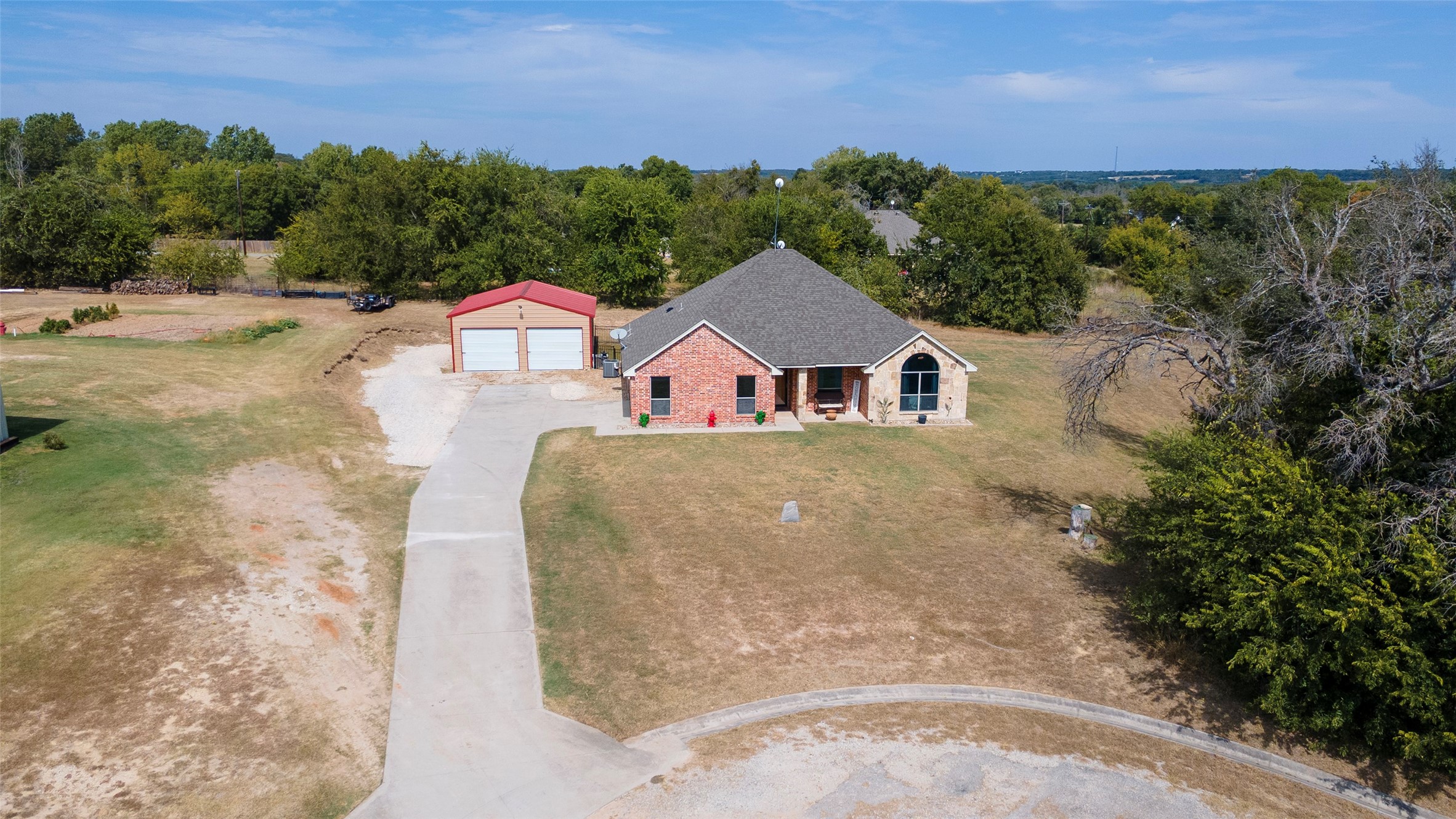 207 Bay Court Weatherford TX 76088