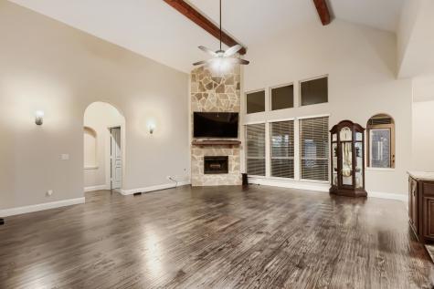 1221 Kittery Drive Desoto TX 75115