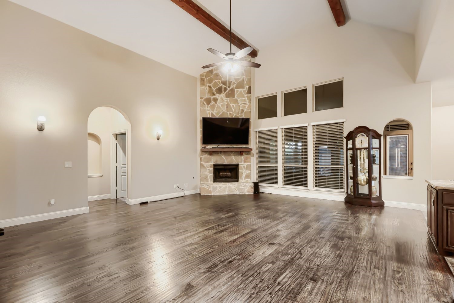 1221 Kittery Drive Desoto TX 75115