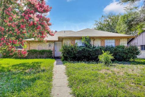 1113 Holbrook Drive Garland TX 75040