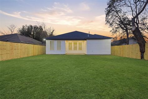 4618 Spring Garden Street Dallas TX 75215