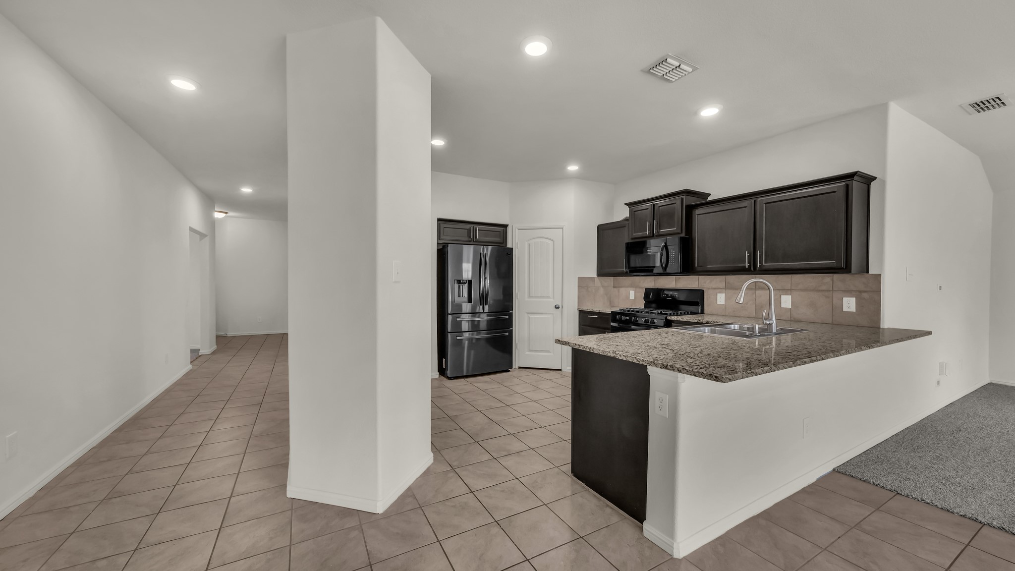 6948 Freeboard Way Fort Worth TX 76179