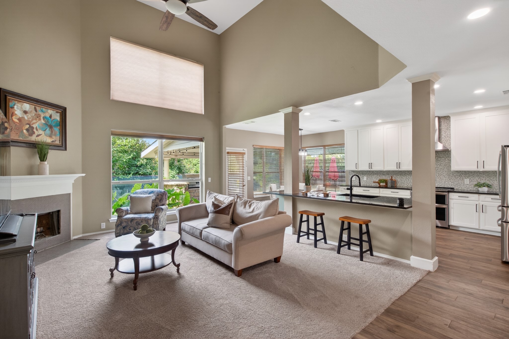 3905 Lacebark Lane Bedford TX 76021