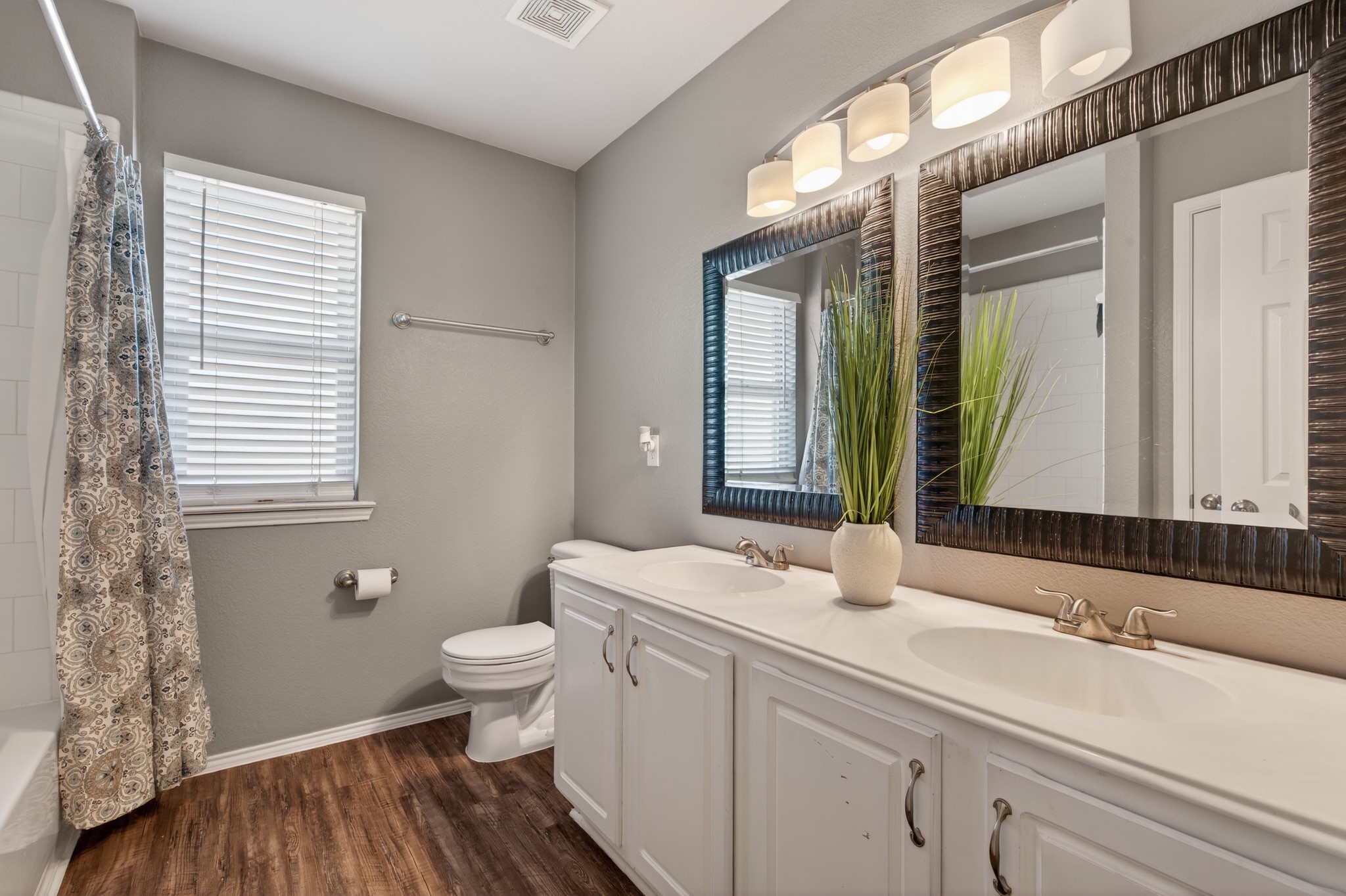 3905 Lacebark Lane Bedford TX 76021