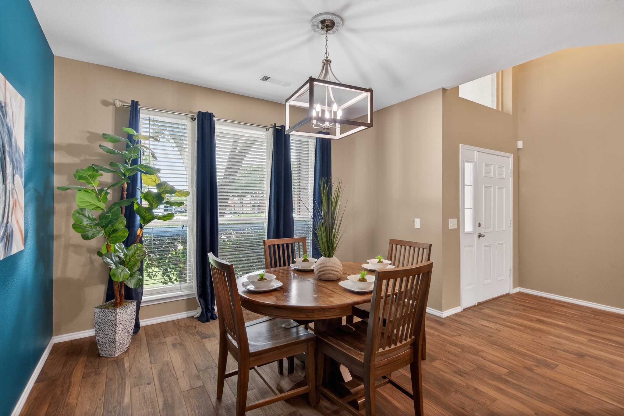 3905 Lacebark Lane Bedford TX 76021