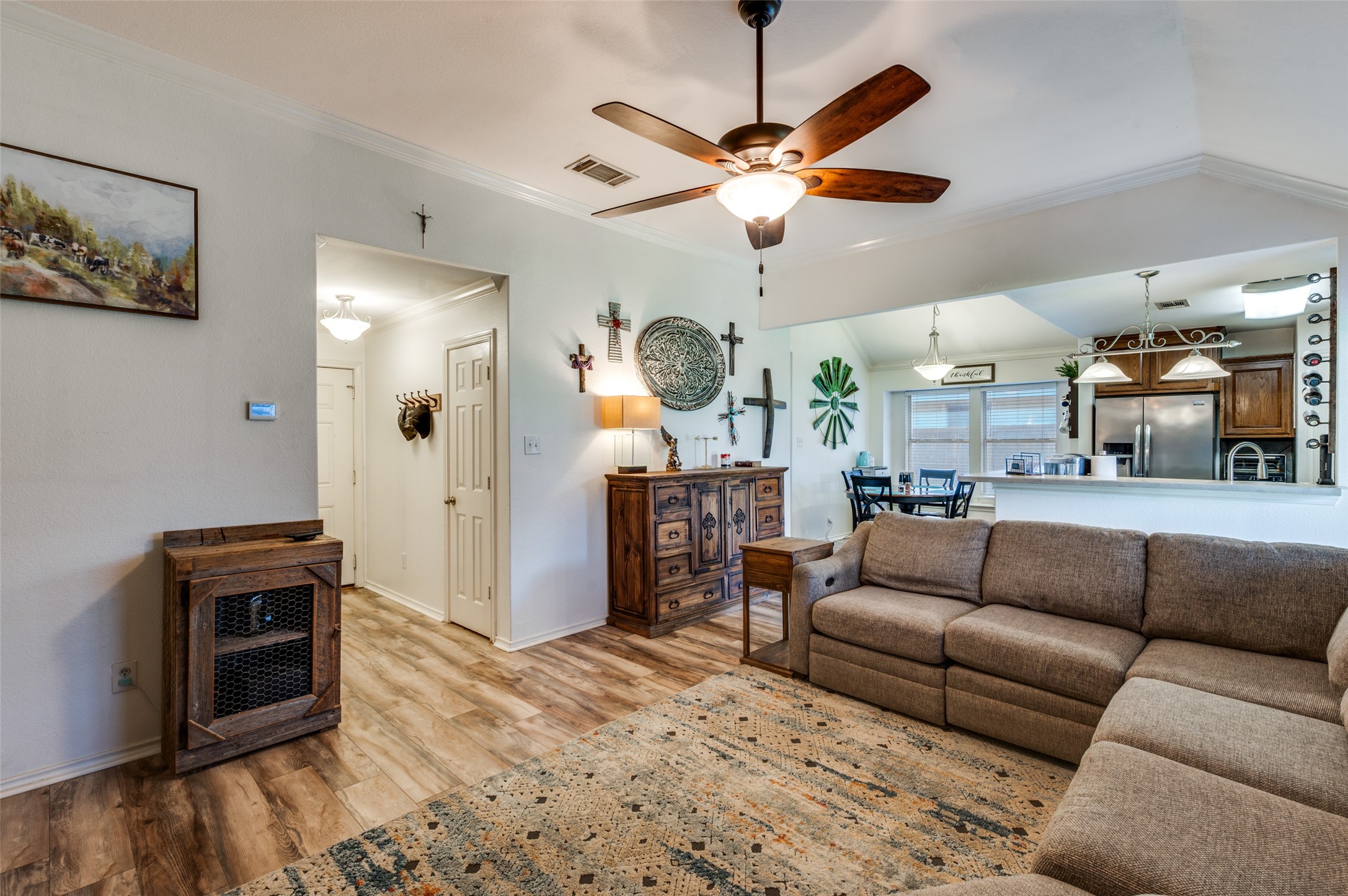 308 Glenview Drive Aubrey TX 76227