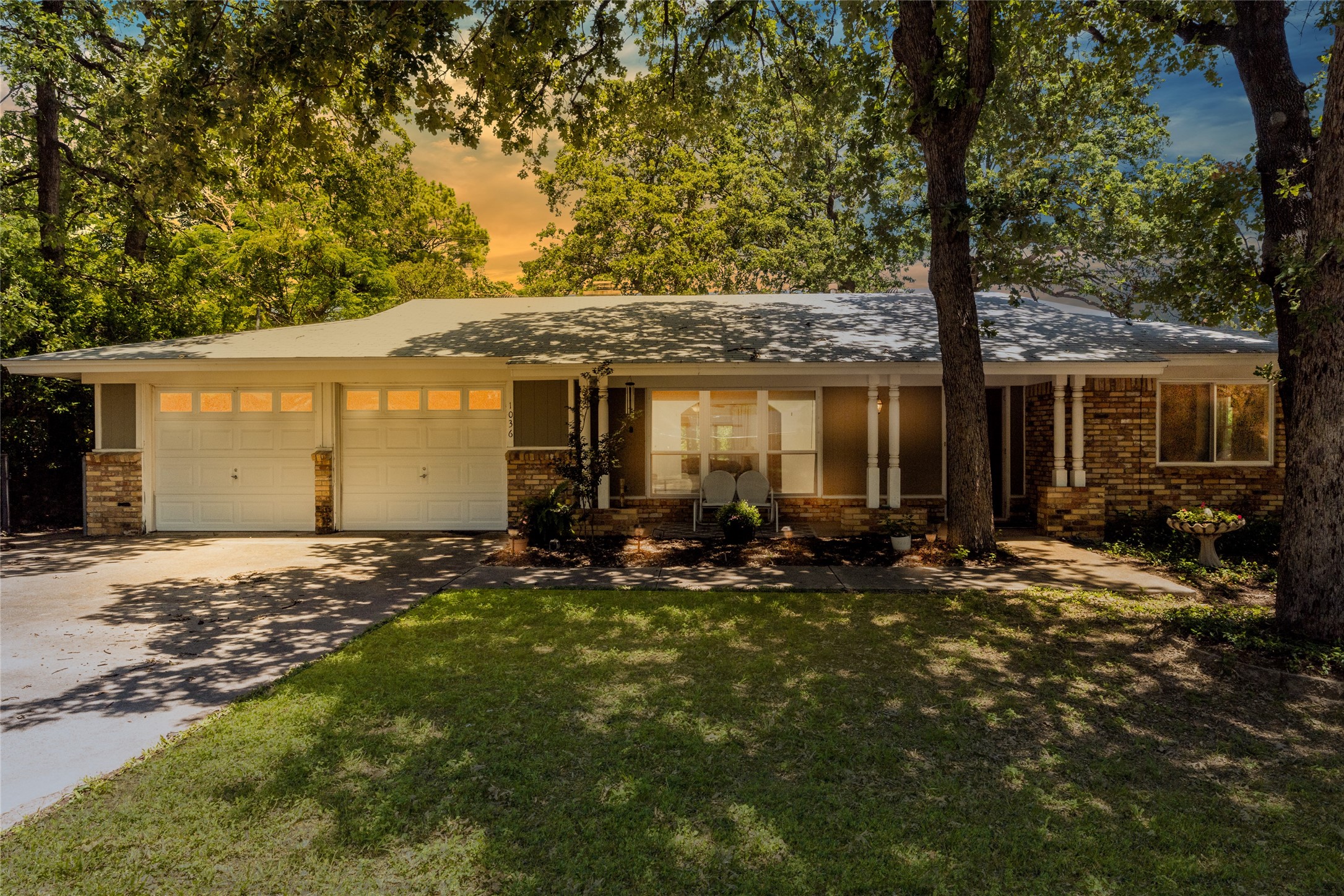 1036 Barbara Ann Drive Hurst TX 76053