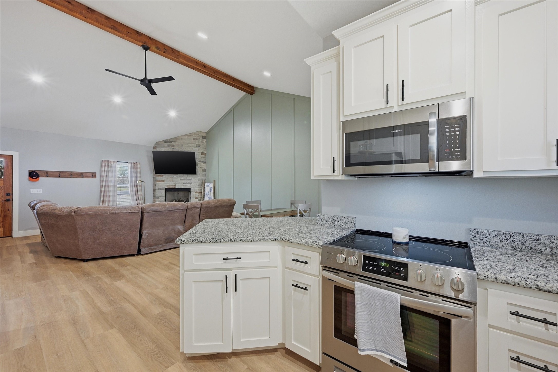 501 Bonham Street Tom Bean TX 75491