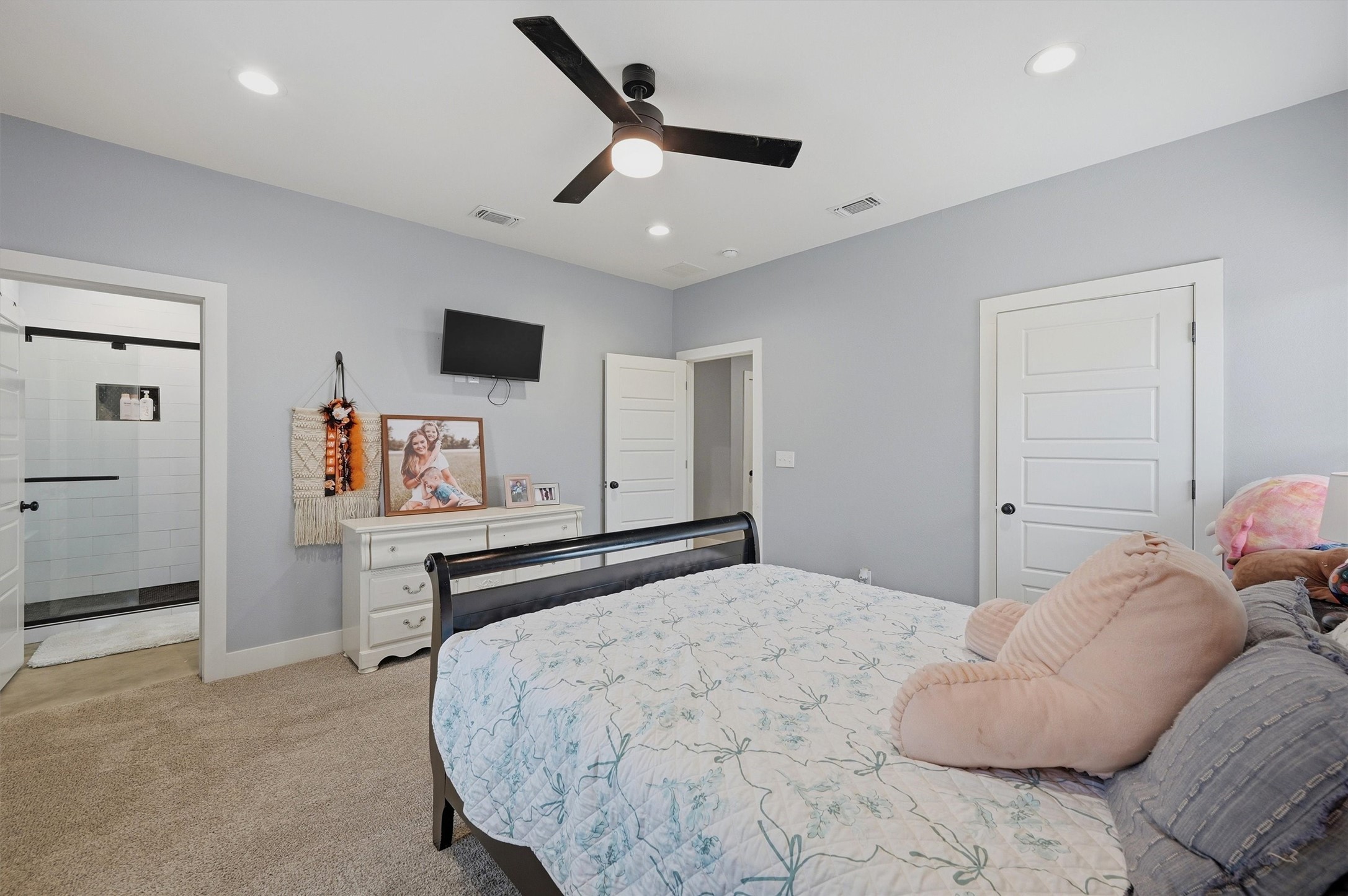 501 Bonham Street Tom Bean TX 75491