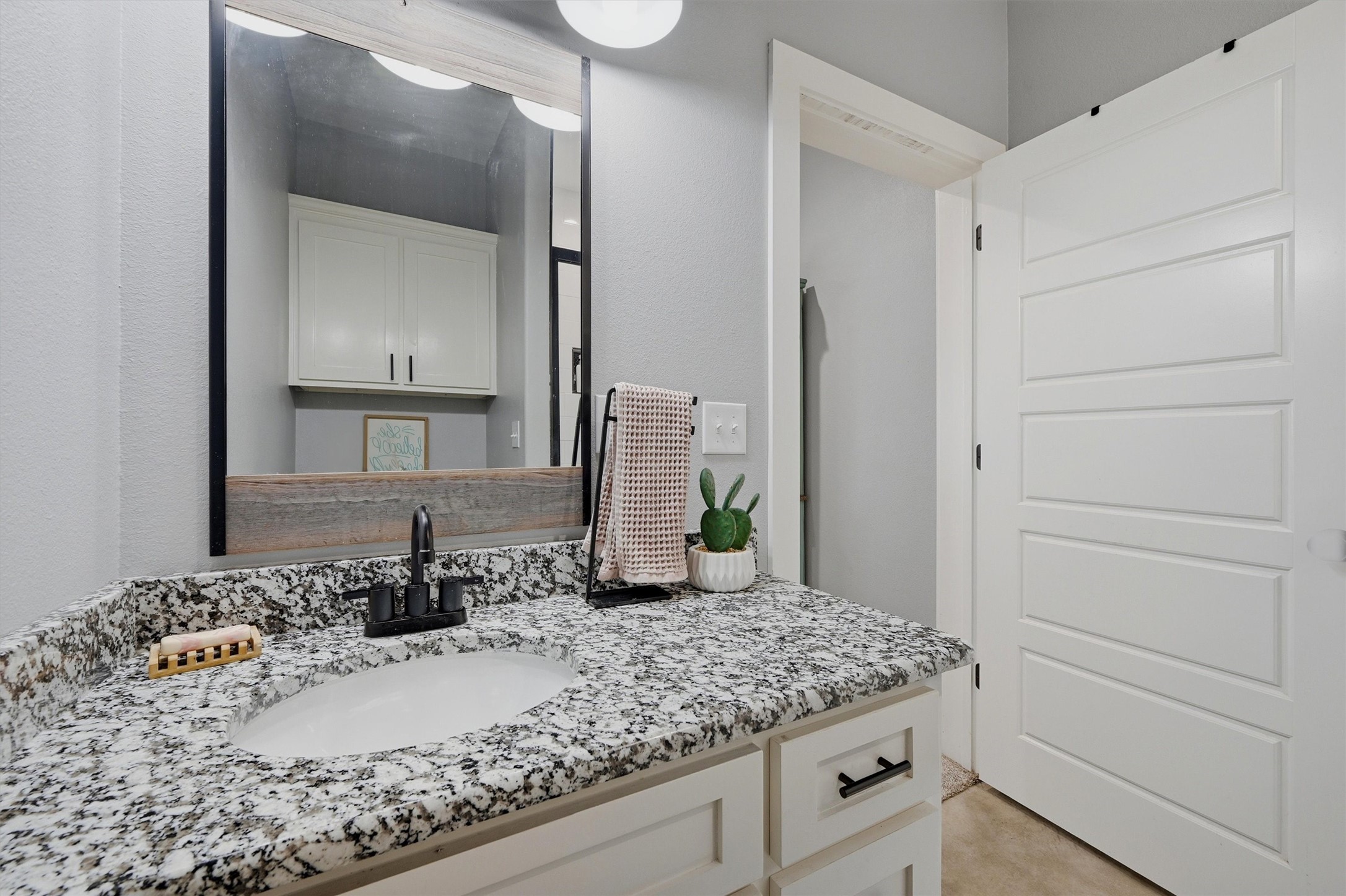 501 Bonham Street Tom Bean TX 75491