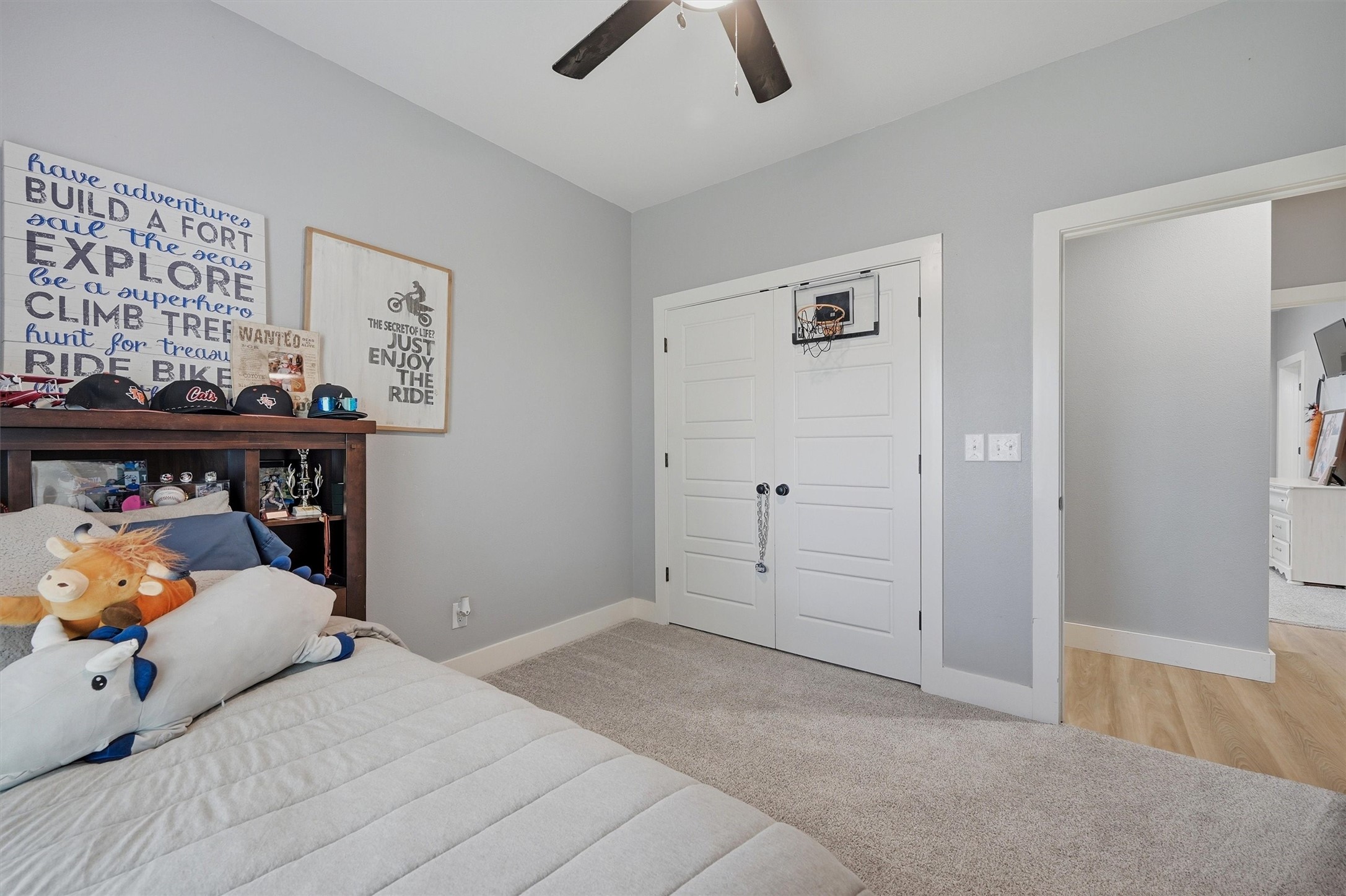 501 Bonham Street Tom Bean TX 75491