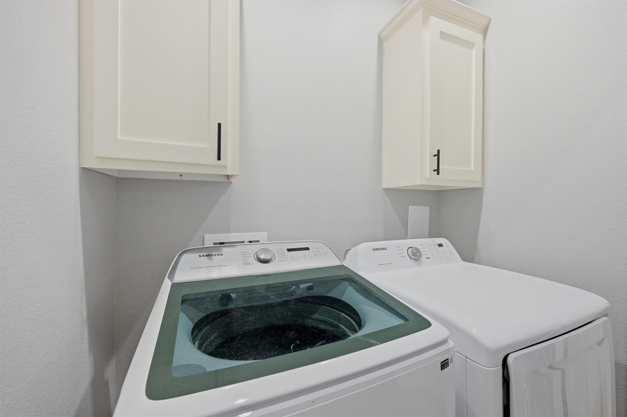501 Bonham Street Tom Bean TX 75491