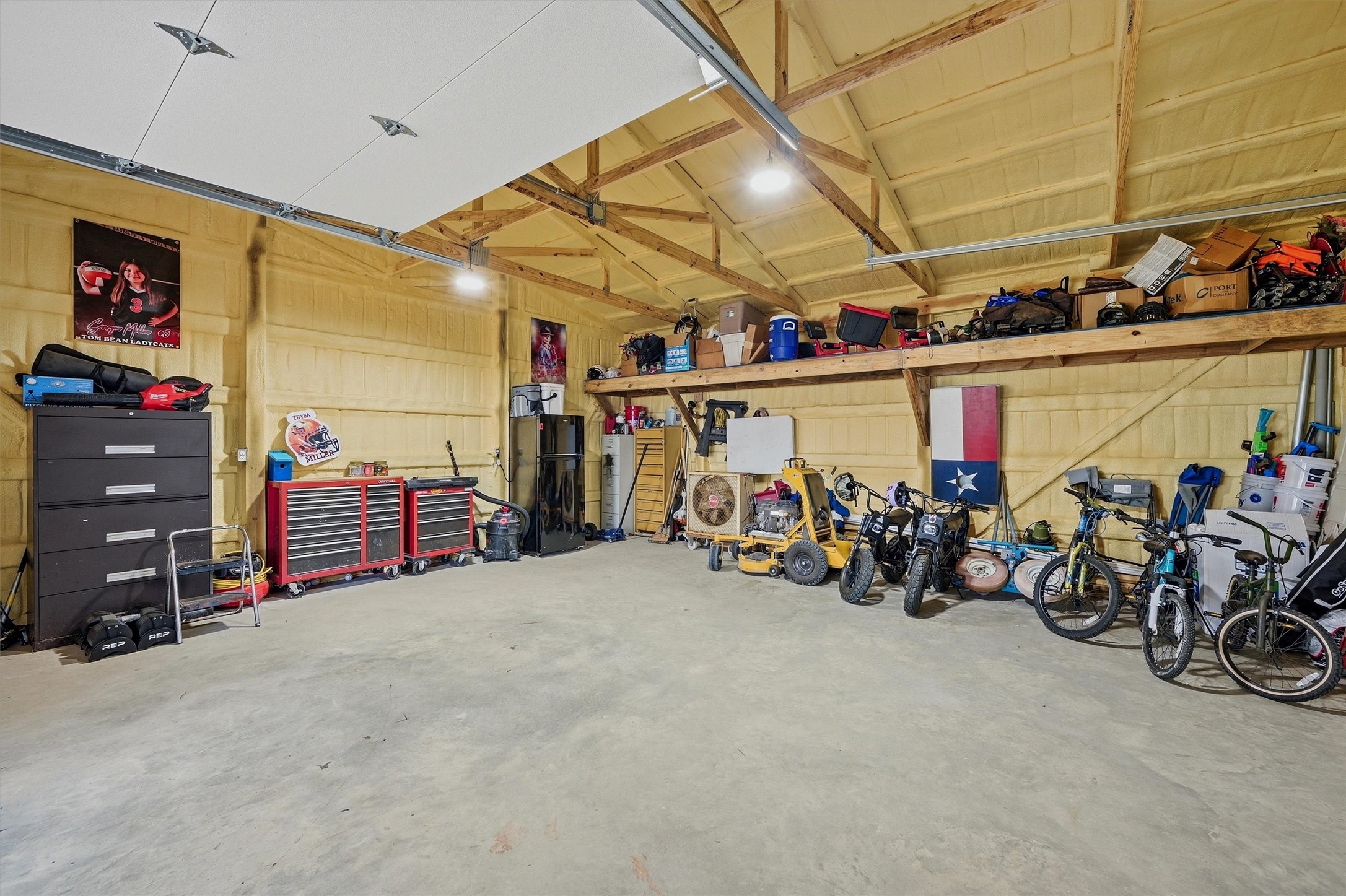 501 Bonham Street Tom Bean TX 75491