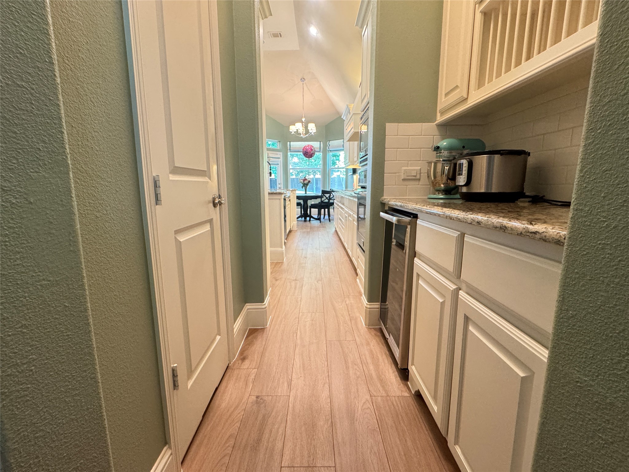 6152 Stapleford Circle Dallas TX 75252