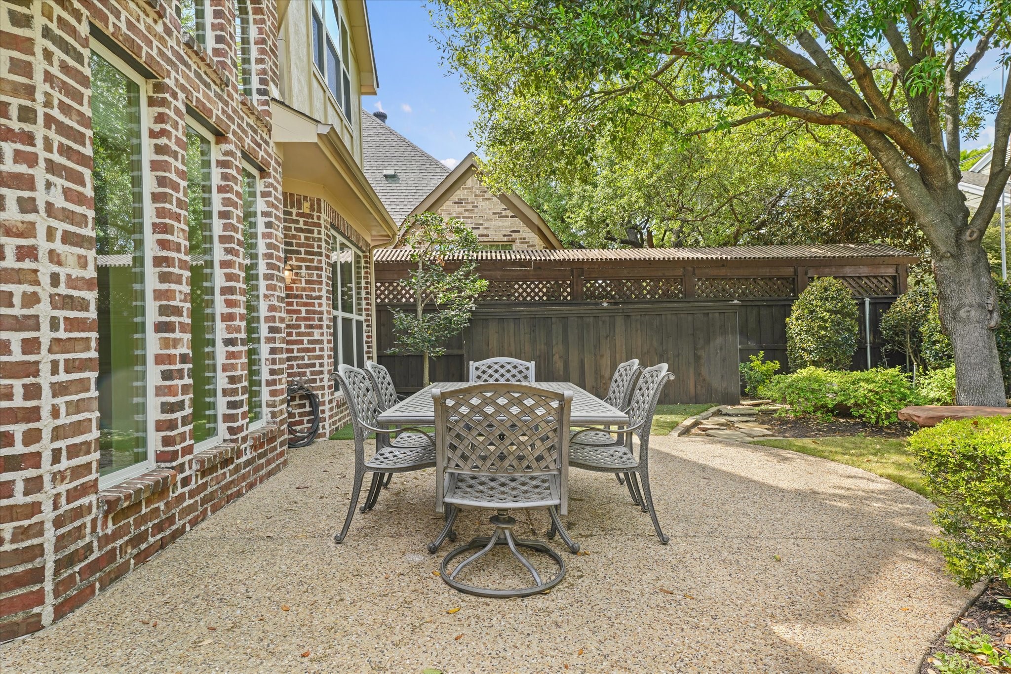6152 Stapleford Circle Dallas TX 75252