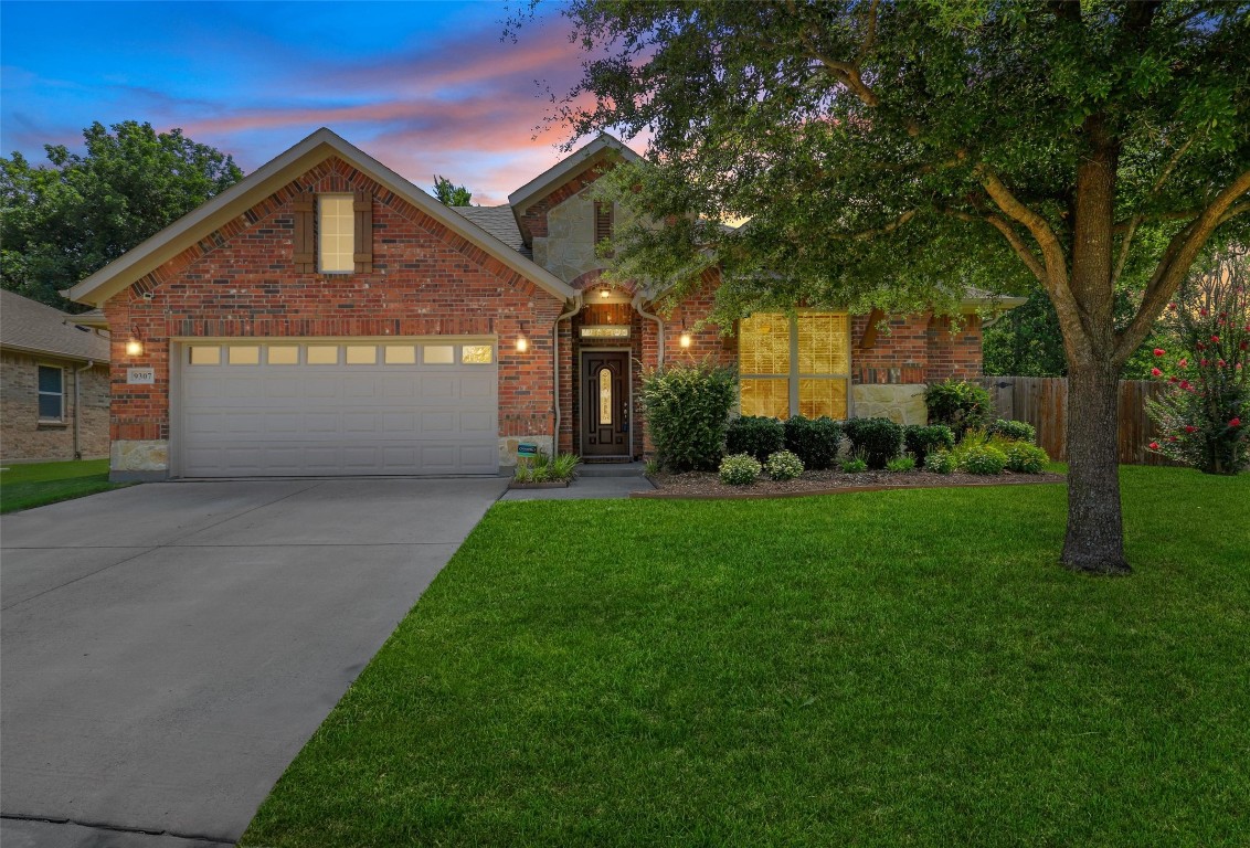 9307 Corbin Court Arlington TX 76002