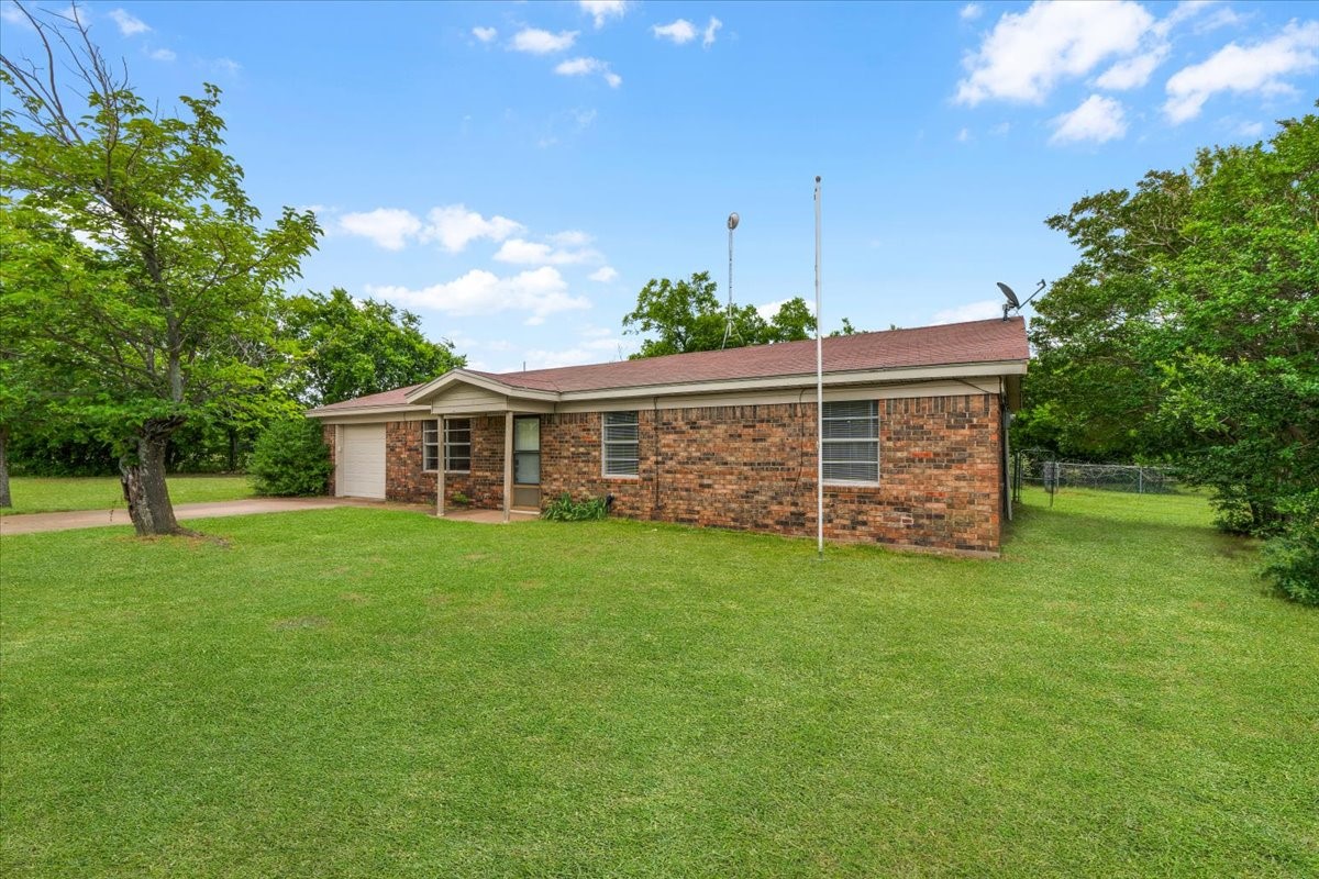 110 Lora Lane Weatherford TX 76088