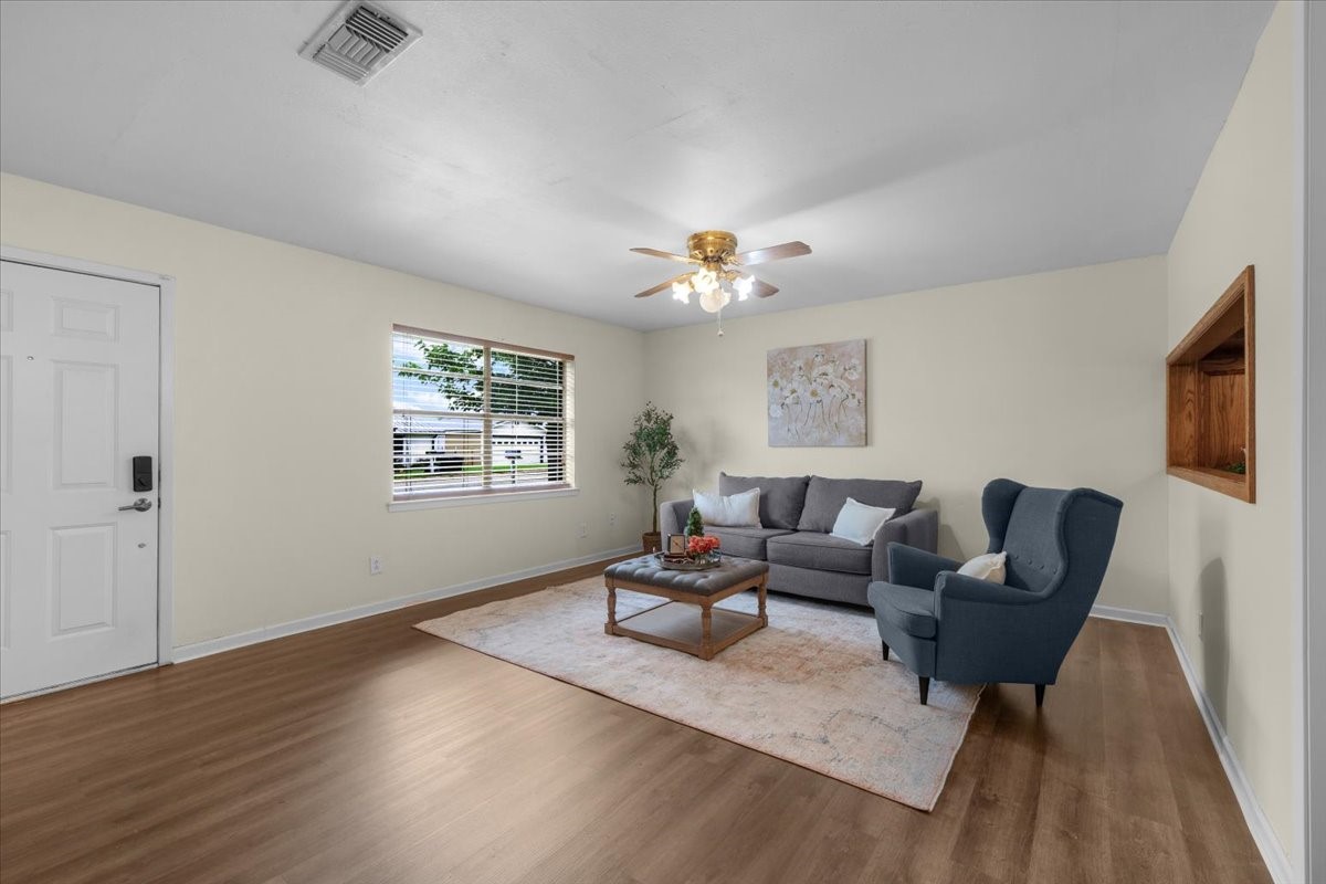 110 Lora Lane Weatherford TX 76088