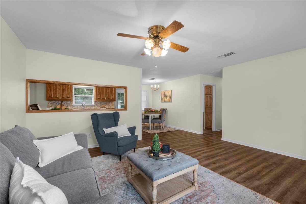 110 Lora Lane Weatherford TX 76088
