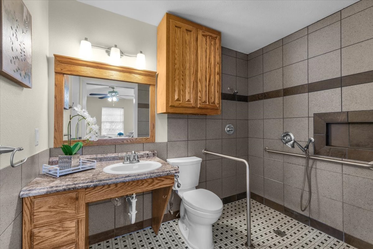 110 Lora Lane Weatherford TX 76088