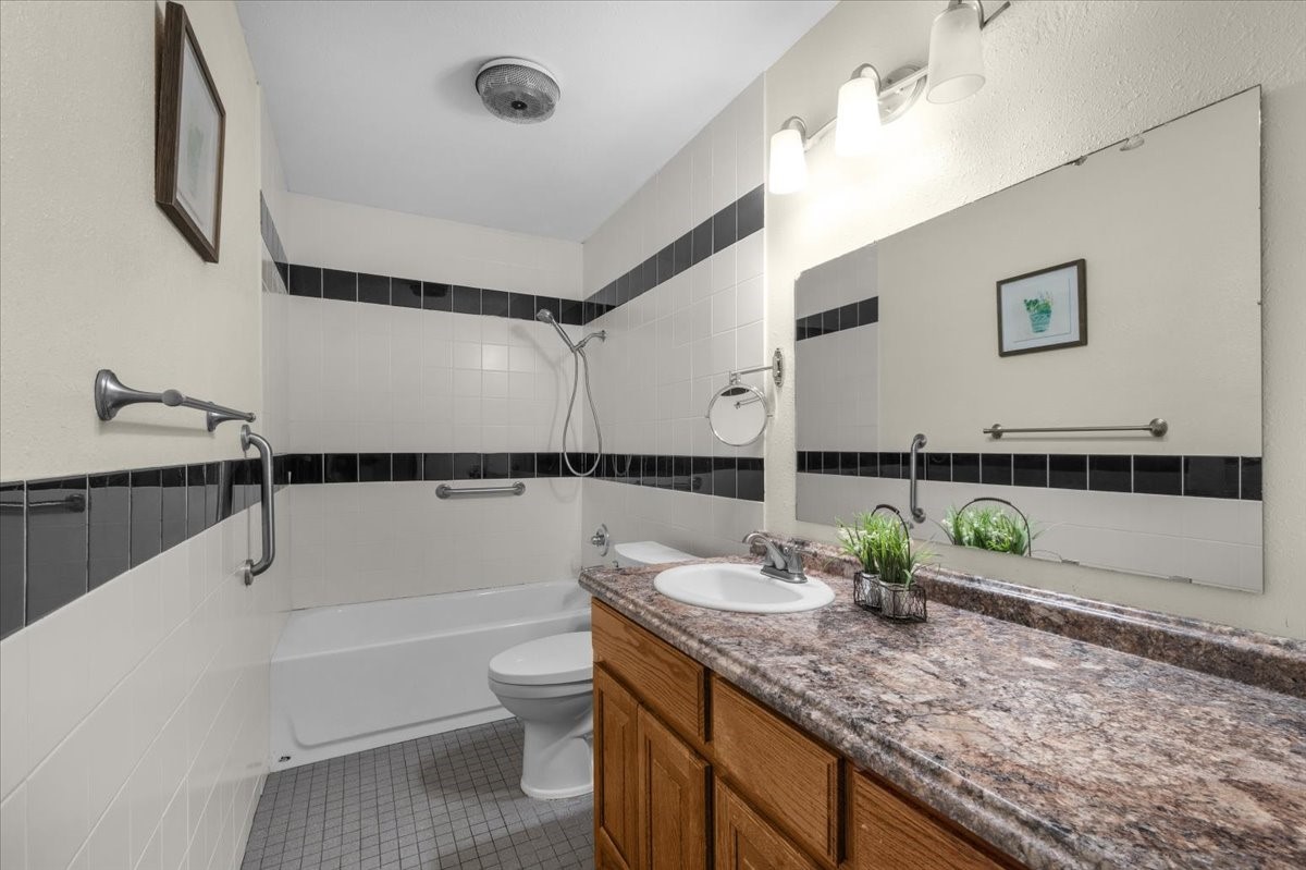 110 Lora Lane Weatherford TX 76088