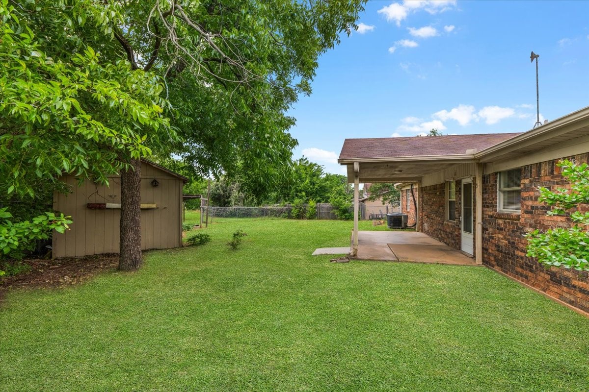 110 Lora Lane Weatherford TX 76088