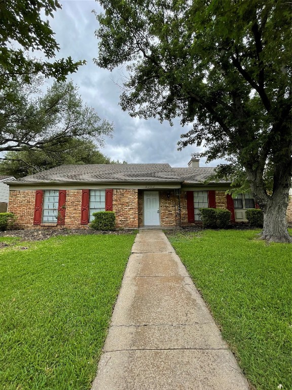 2905 Riviera Drive Garland TX 75040