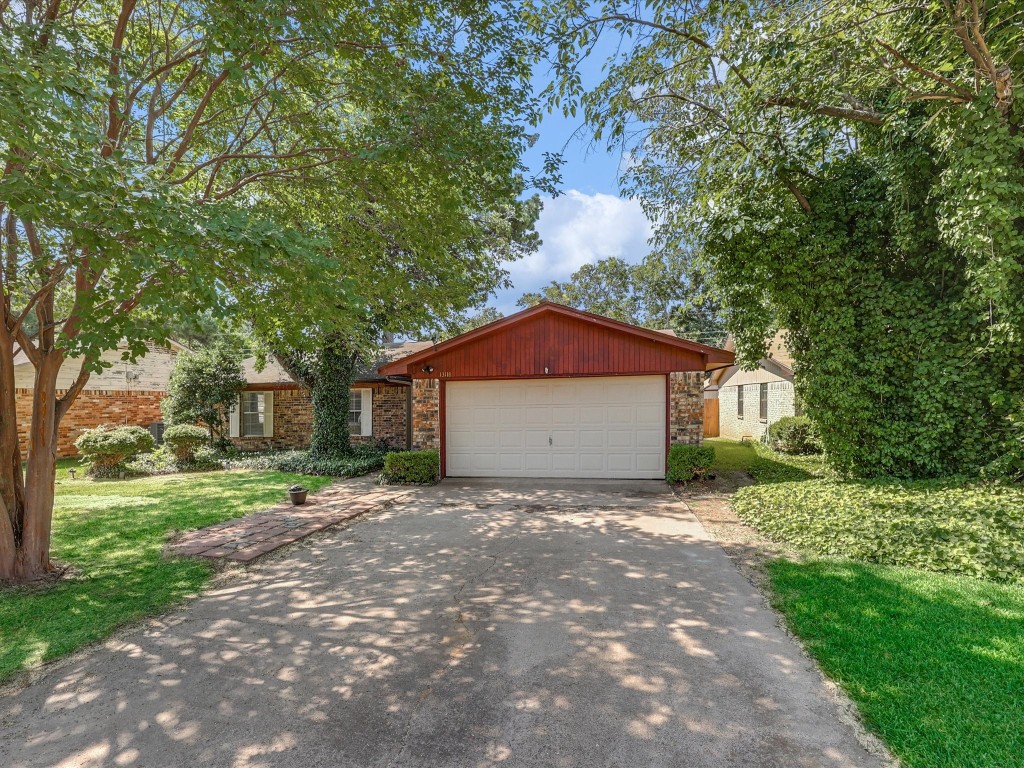 13118 Twin Oaks Drive Balch Springs TX 75180