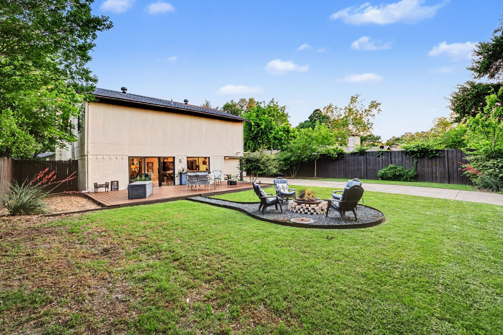 1613 Sara Lane Richardson TX 75081