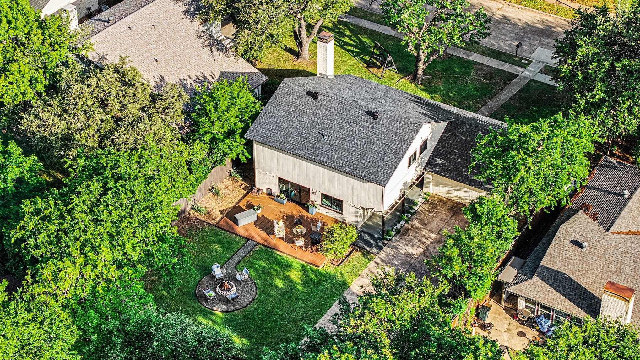 1613 Sara Lane Richardson TX 75081