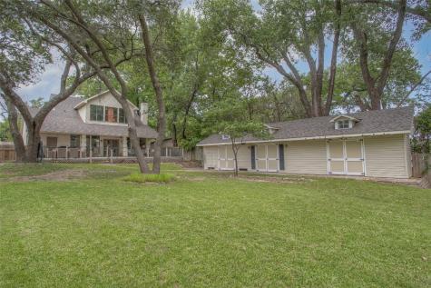 1309 E Lake Drive Weatherford TX 76087