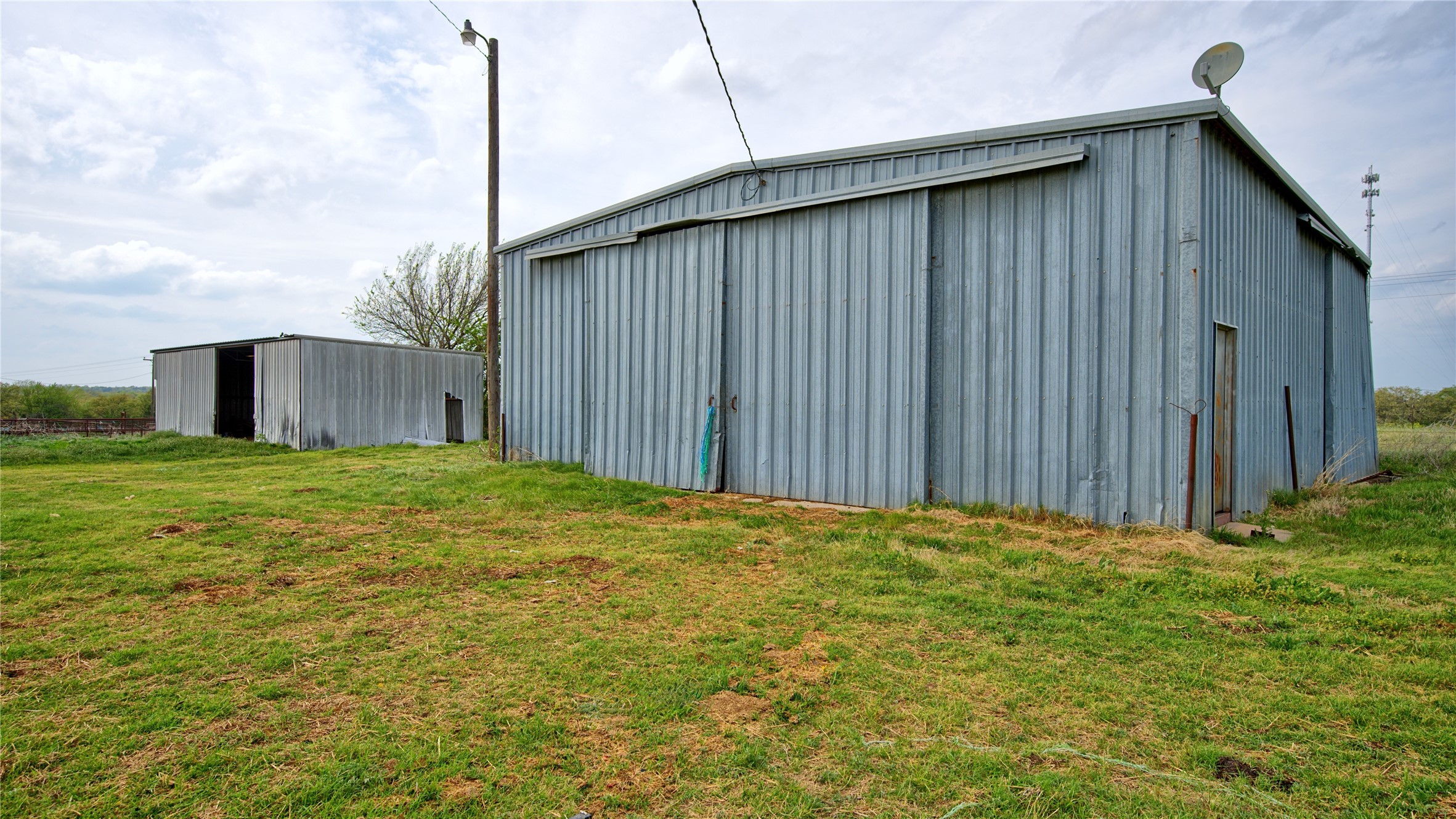 688 Alamo Road Montague TX 76251