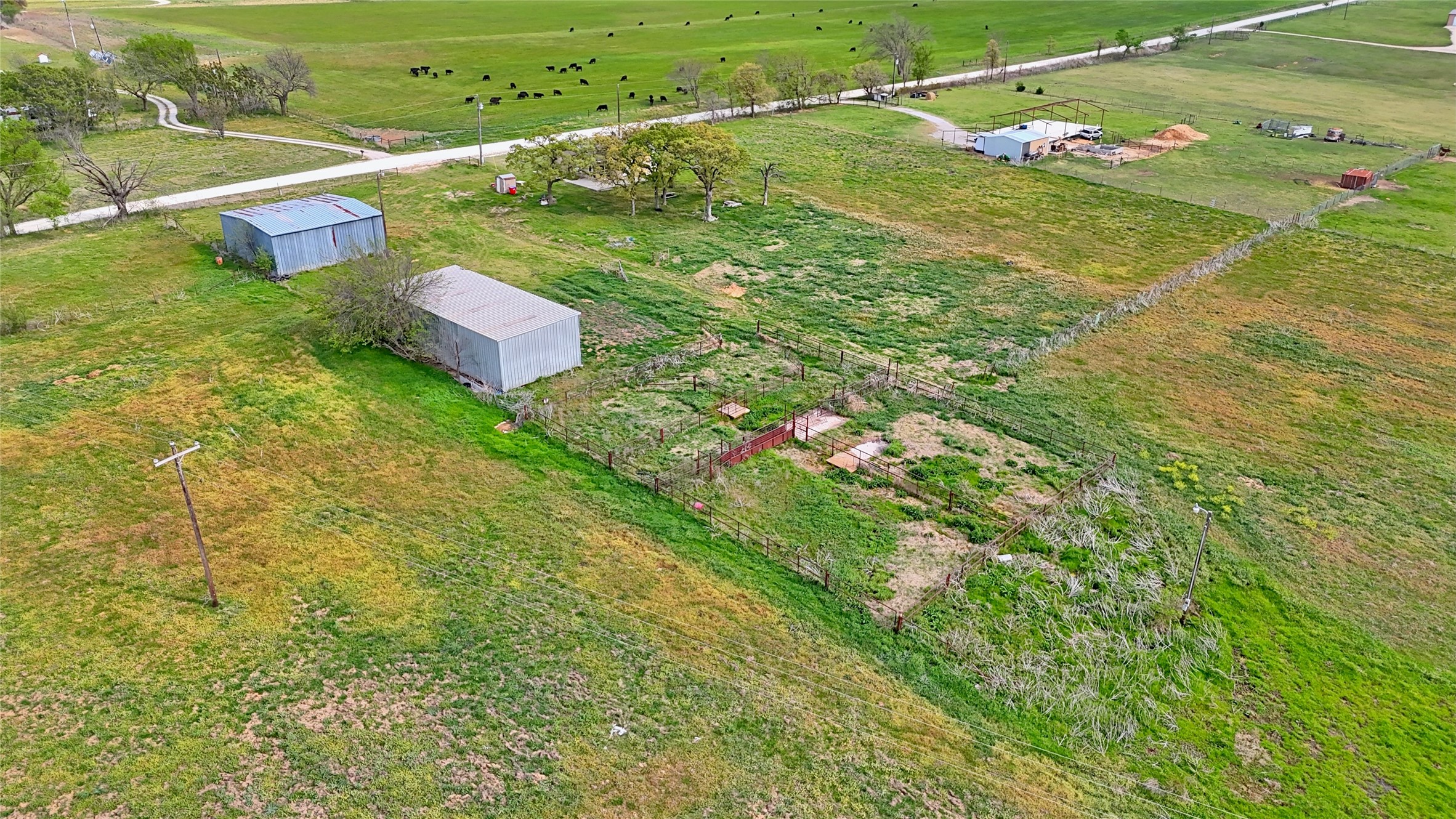 688 Alamo Road Montague TX 76251